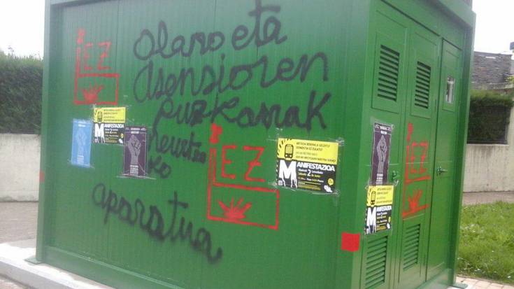 Airearen kalitatea neurtzeko jarri dituzten kabinen gaia, udal taldeen ahotan