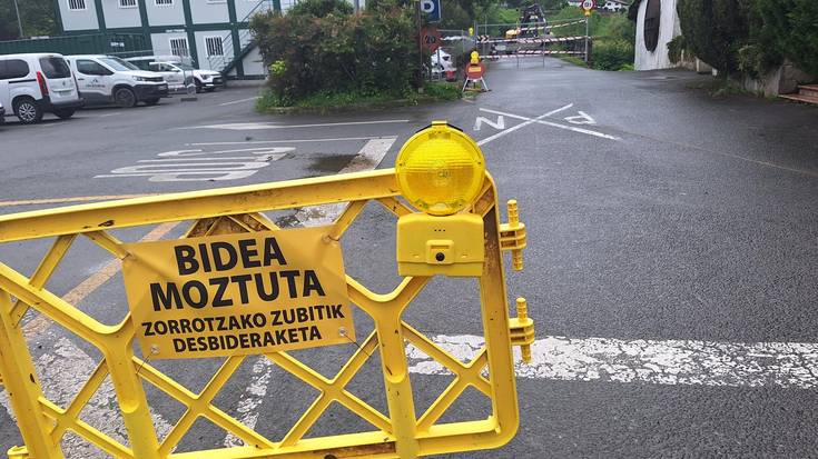 Txokoaldeko zubia itxita jada, auzora heltzeko ibilbide zirkularra erabilgarri