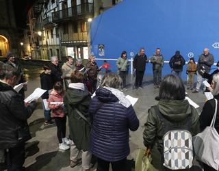 Kantuan nahiz jolasean girotuko dute Euskararen Egun hau