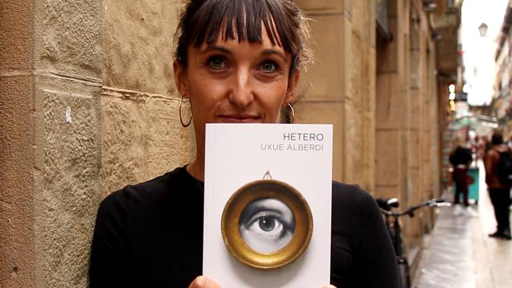 Uxue Alberdi Estibaritzen "Hetero" liburu aurkezpena