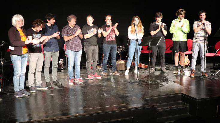 Aurreko 20 Korriken errepaso musikal eta "artixtikoa" eskaini digute herriko sortzaileek