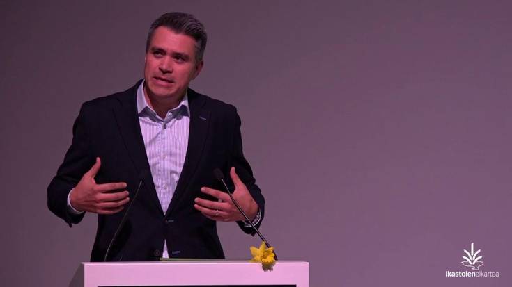 Udarregi Ikastolaren eskutik solasaldia otsailaren 20an, Federico Malpica hezkuntza adituarekin