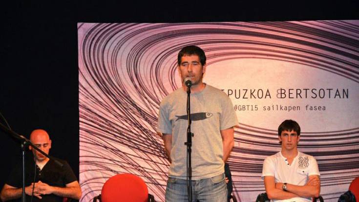 Ibai Esoain eta Manex Mujika nagusi, Sutegiko bertso saioan