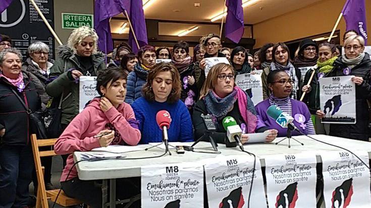 #M8 EH-ko Mugimendu Feminista: "Muga guztiak gaindituko dituen greba feminista bat proposatu dugu"