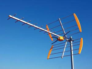 Telebistako antena egokitzeko, beste 3 hilabete azkenean