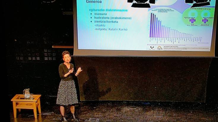 “Hau ez da pandemia bat, hau sindemia bat da”