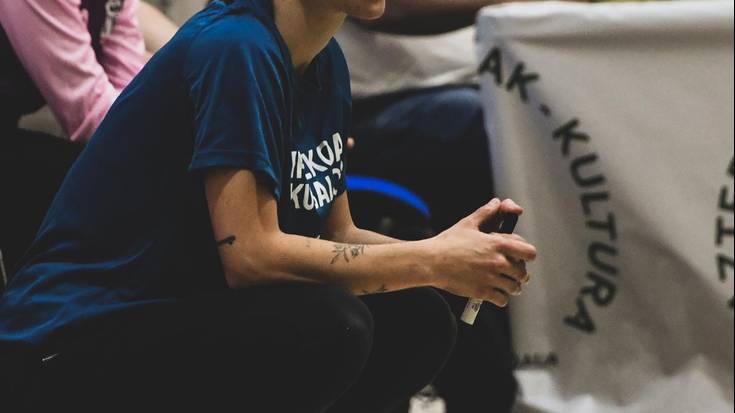 Itziar Aldaburu (Eskubaloi Federazioa): "Esther Arrojeriaren teknifikazioan parte hartuko dute Usurbilgo kadete neskek"