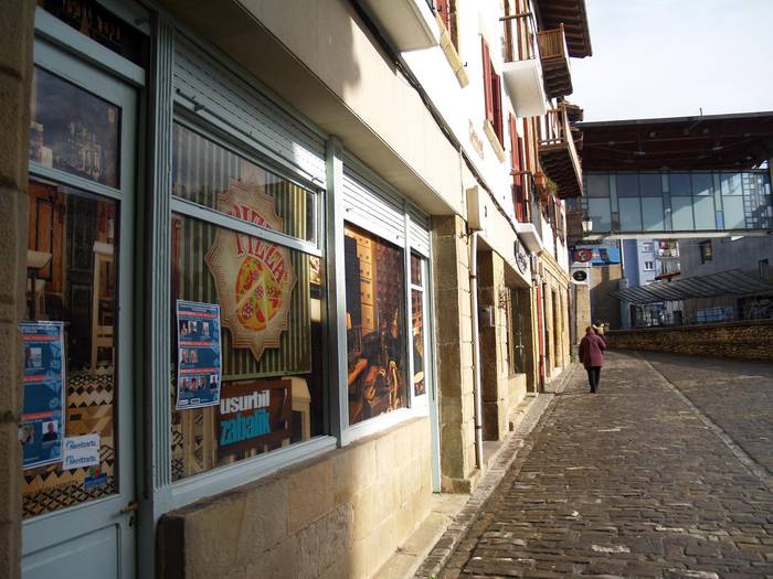Herritzarturen egoitza inauguratuko dute 19:00etan, Etxebeste kalean