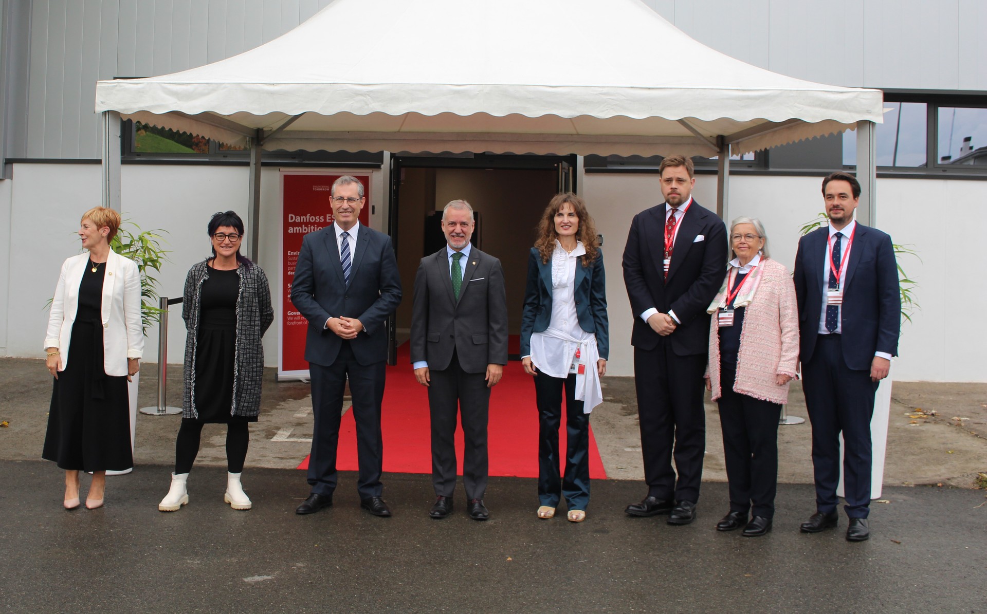 Iñigo Urkullu lehendakaria Danfoss lantegi berriaren inaugurazioan izan da