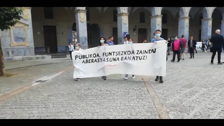 Euskal Herriko Karta Soziala: "Zerbitzu publikoak defendatu beharra daude"