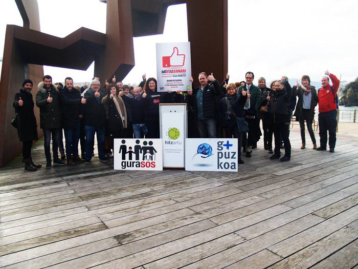 Adostasunaren alde, mobilizazio handia deitu du GuraSOSek otsailaren 23rako Donostian