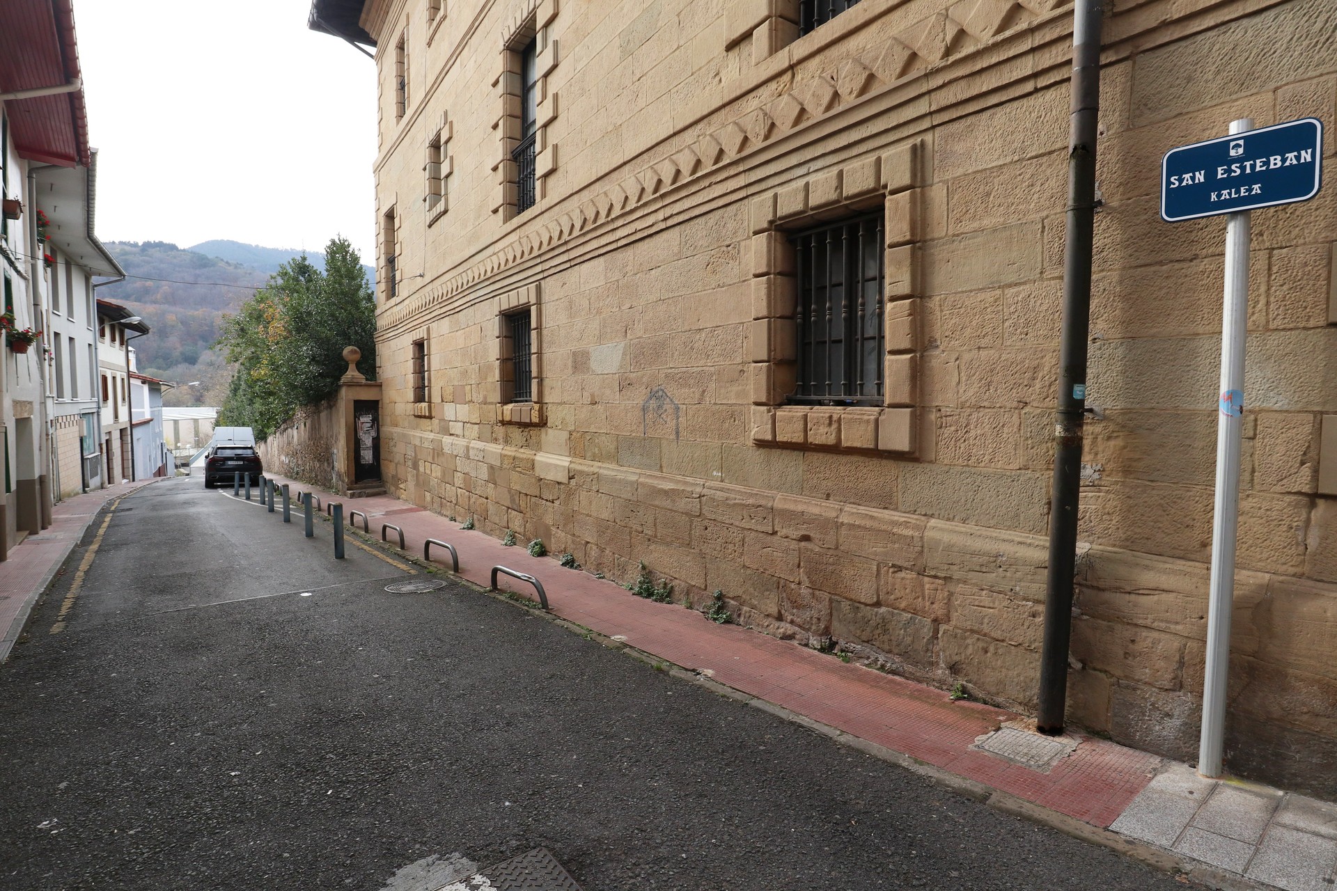 Etxealdiarako irisgarritasun plana aurkeztuko dute etzi, tren geltoki berria eraikitzen hastear direnean