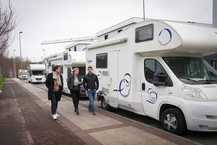 EAJ-PNV, autokarabanen presentzia eta aparkalekua arautzearen alde