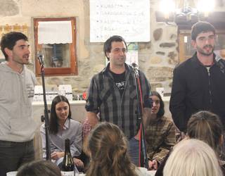 Gipuzkoako Herriarteko Bertso Txapelketako eskualdeko finalerako sailkatu da Zubieta