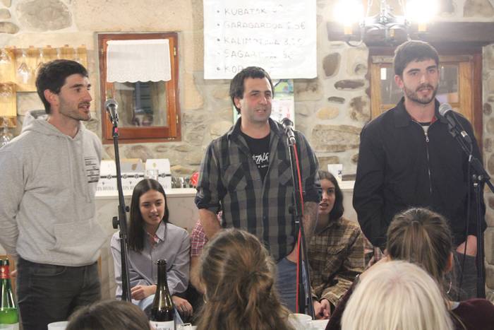 Gipuzkoako Herriarteko Bertso Txapelketako eskualdeko finalerako sailkatu da Zubieta