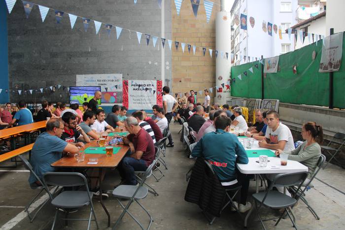 Futbol eta mus zaletuena, Garagardo Azokaren azken txanpa