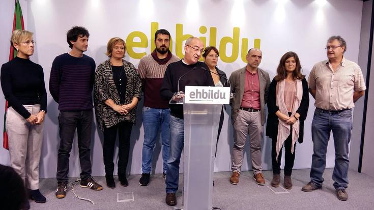Gipuzkoako Foru Aldundiko kudeatzaile ohiek ere Errazkin eta Intxaurrandieta babestu dituzte