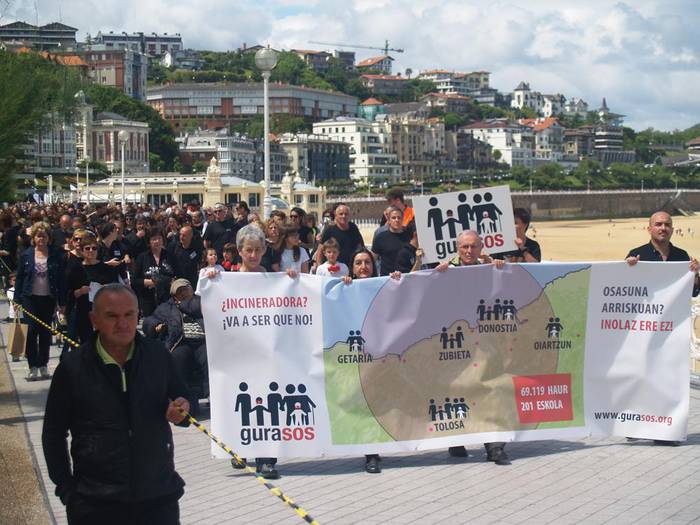 Erraustegiaren lizitazioa geratzeko, GuraSOSen manifestazioa azaroaren 26an