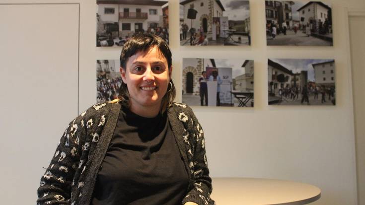 "Begirada feministatik lan egiten duen topalekua da"