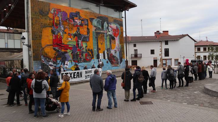 Euskal presoen eskubideen aldeko elkarretaratzea 20:00etan Mikel Laboa plazan