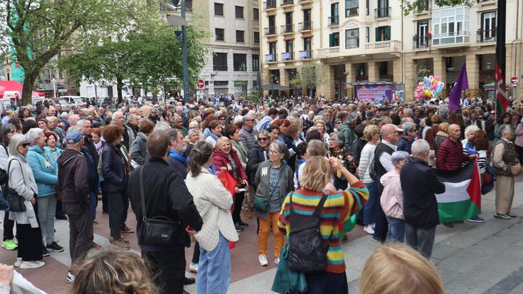 "Osakidetzaren egiturazko arazoentzako benetako irtenbideak" galdegin dituzte