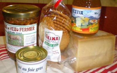 Eperra ikastola laguntzeko kanpaina azken txanpan
