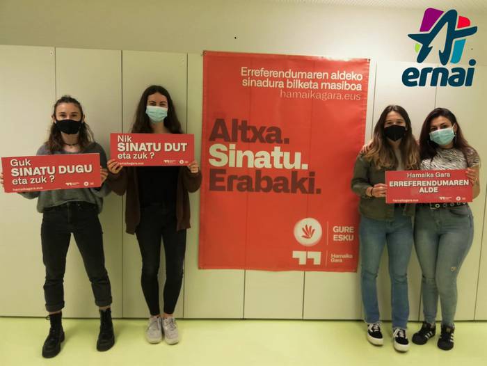Ernaik ere bat egin du erreferendumarekin