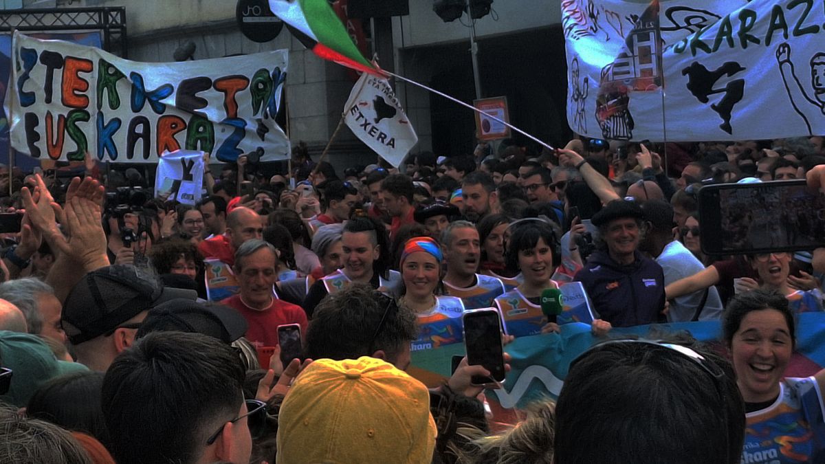 "Kilometroz kilometro, «euskara gara» oihukatuko dugu"
