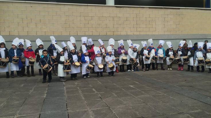Danbor jole txikien festa, Zubietako frontoian