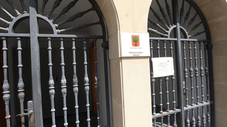 Festarik ez, baina jai eguna gaur Usurbilen