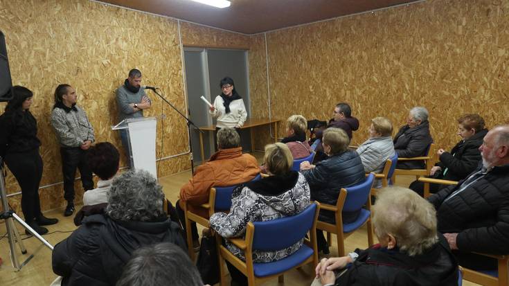 "Baliabide publikoak ez dira aski, komunitatea aktibatu behar da"