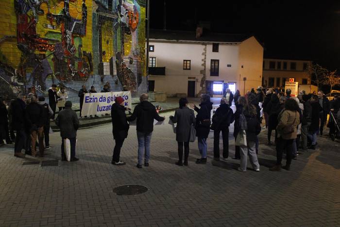 Bilboko manifestaziora joateko dei eginez amaitu du Sarek urteko azken elkarretaratzea