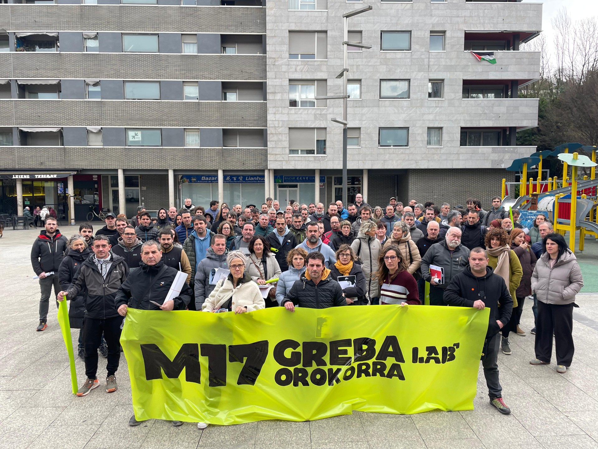 Datorren greba orokorrarekin bat egiteko deia egin du Goierri Buruntzako LAB-ek