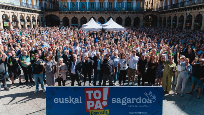 Herri ordezkaritza Donostiako Sagardo Egunean