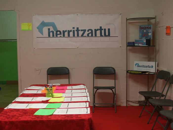 Apirilaren 27tik aurrera bozkatu ahalko da jada, Usurbilgo maiatzaren 7ko herri galdeketarako