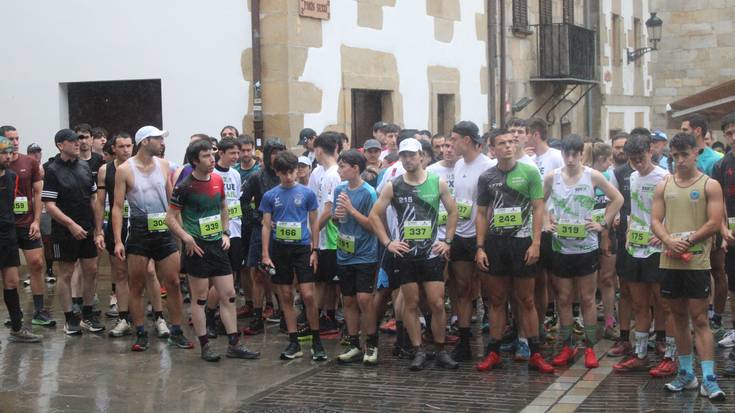 Kirol hitzorduak: futbola, 6. Uxue Trail-en prestaketa