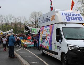 Mundu bat batu da Zubietan eta Santuenean