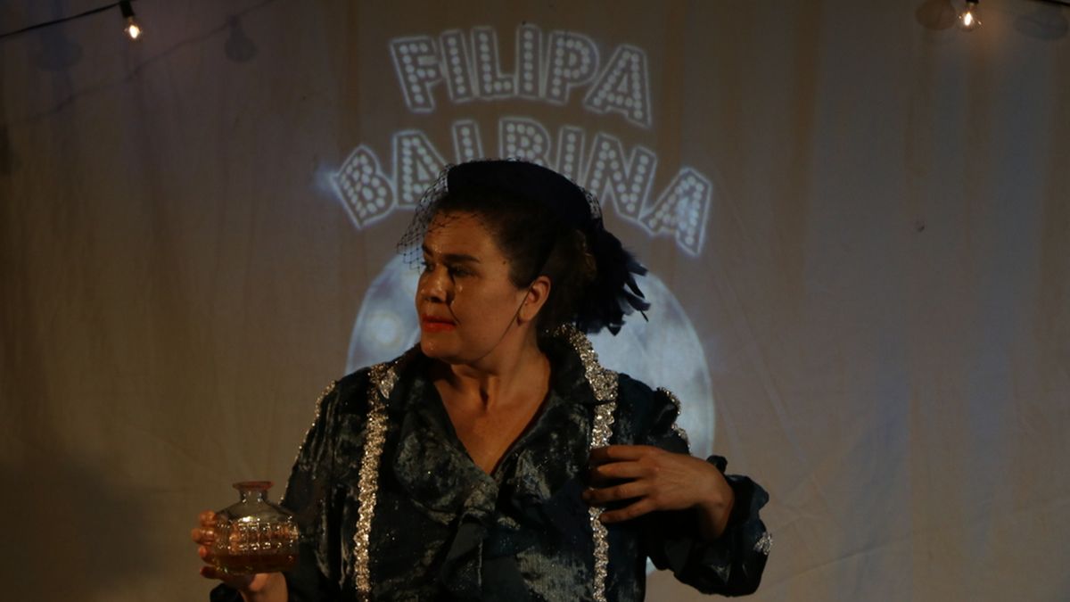 Filipa Balbinaren ikuskizuna izan da Kalezarren