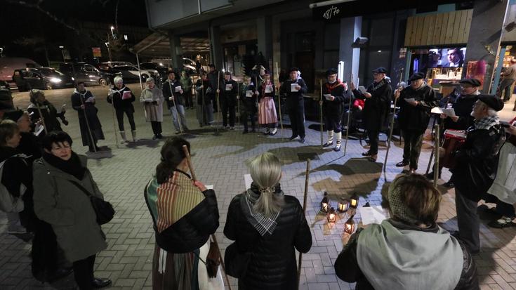 Herri inauterien atariko Kantu Taldekoen entsegu saioa gaur