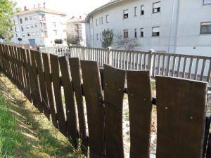 Auzokonpostarako gune berria anbulatorio ondoan, bilera larunbatean
