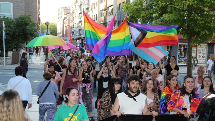 Mobilizatzeko deia gaur "inbisibilizazio egoerei eta askotariko erasoei herrian ere aurre egiteko"