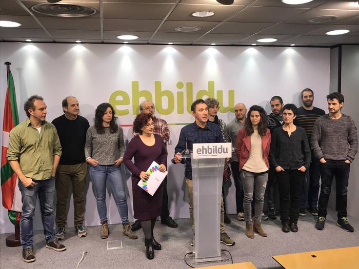 Merkataritzagune proiektu berrientzako moratoria aplikatzea eskatu du EHBilduk