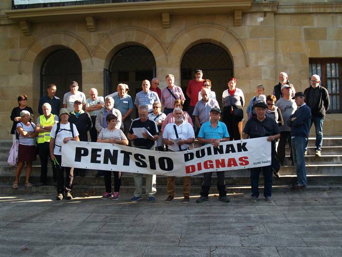 Pentsiodunak, duintasunez bizitzeko mobilizazio fase betean
