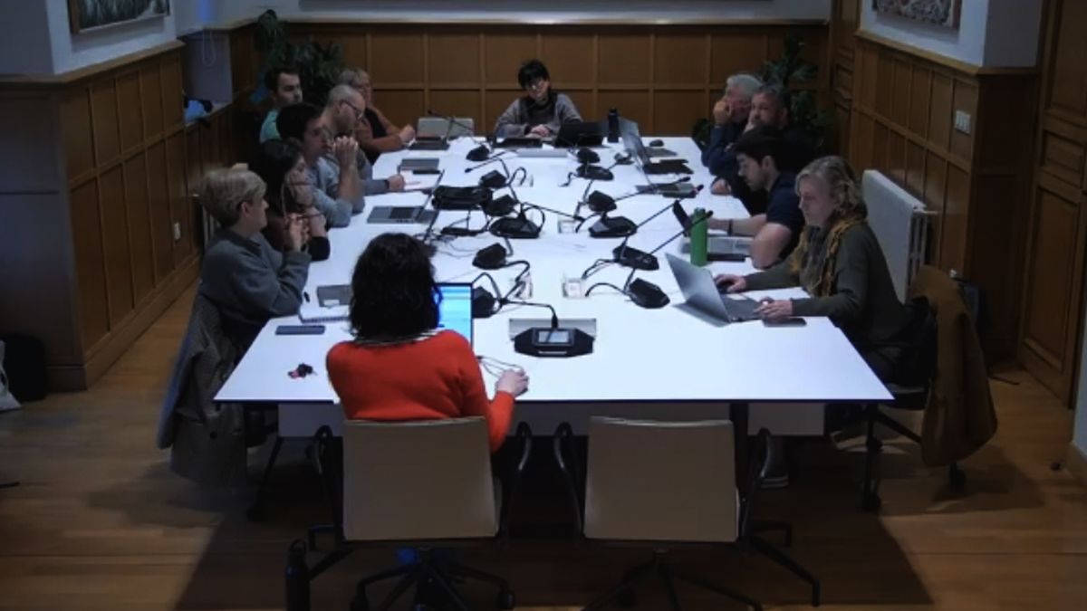 "Ez dugu onartuko udalaren izen ona hain modu merkean zikintzerik: denak ez du balio"