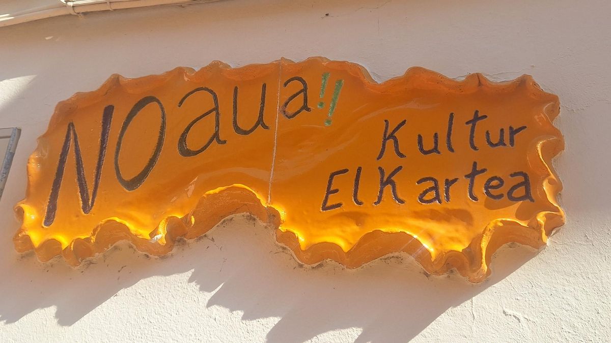 Lan deialdi bat, azken aldizkaria eta 30. urtemugako ikuskizuna, NOAUA! K.E.-ren eskutik