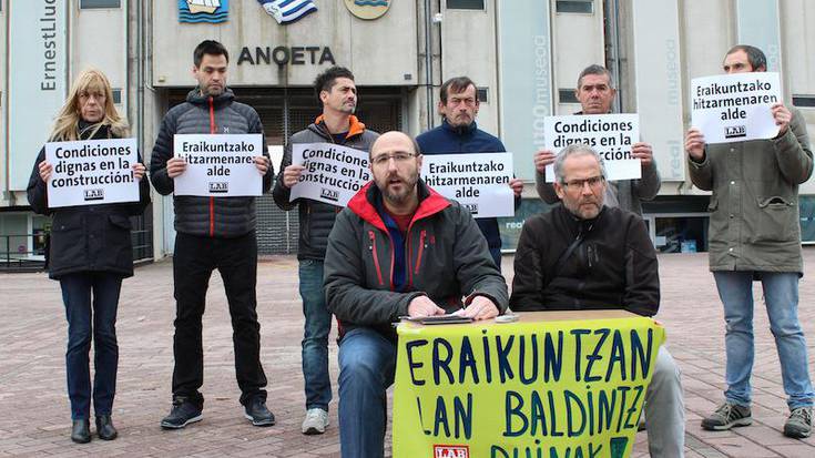 Erraustegiko lanen aurkako salaketa aurkeztu du LAB sindikatuak Lan Ikuskaritzan