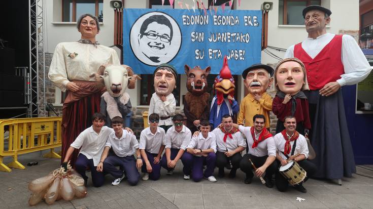Ongi etorri beroa eman diote Lauburu konpartsaren itzulerari