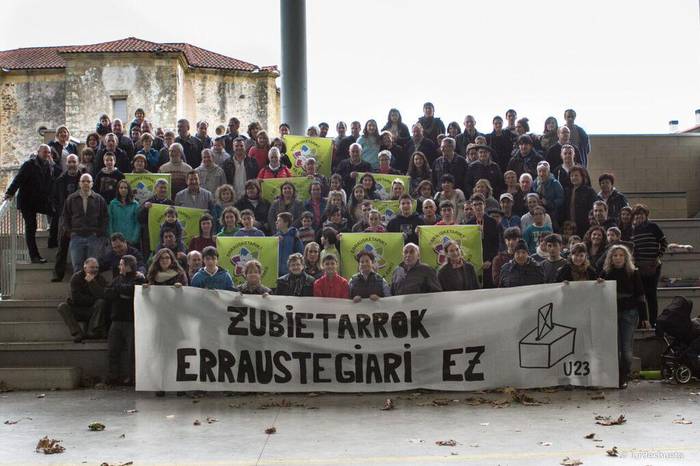 Zubietako herria: "Azaroaren 26an Donostiako kaleak betetzeko deia egiten dizuegu"