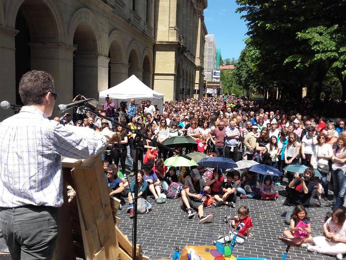 Foru Aldundia, erraustegiari aurkakotasuna adierazi dion ororen kontra