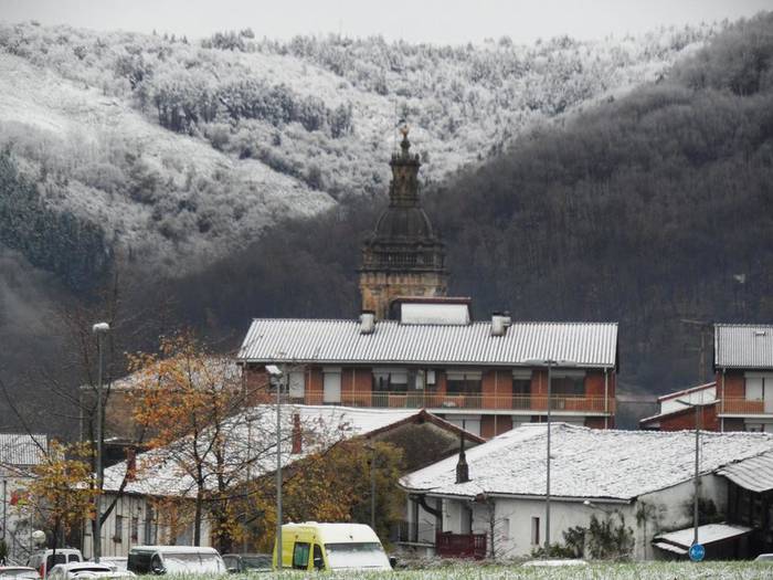 Igande iluntzetik aurrera elur malutak ikusteko aukera